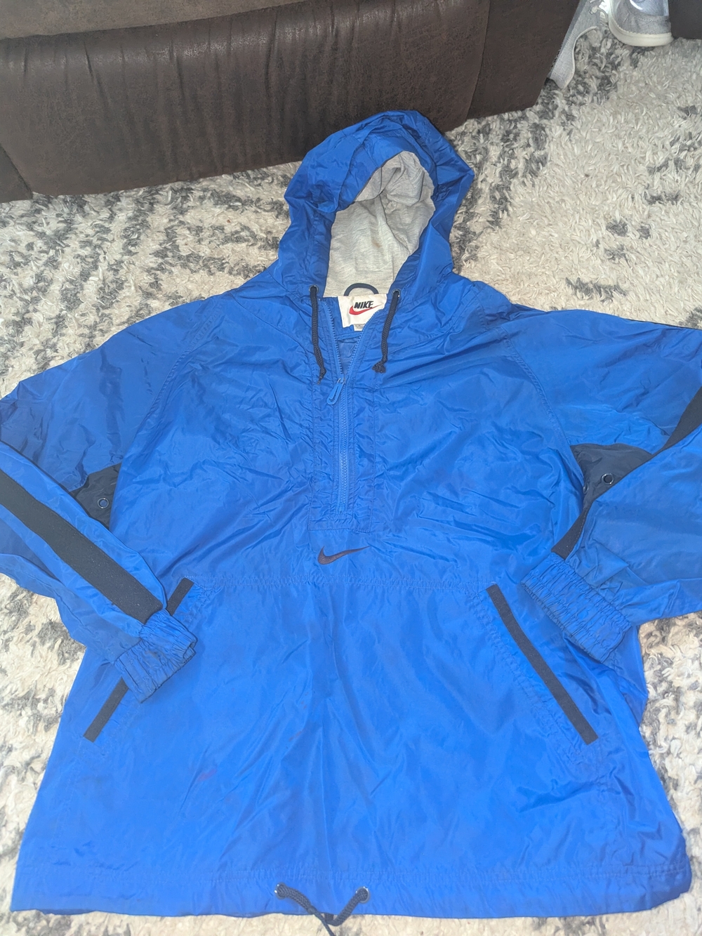 Nike Men’s Blue Hooded Windbreaker Jacket